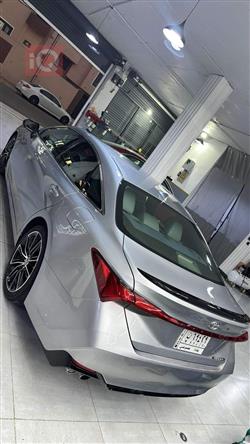 تويوتا أفالون